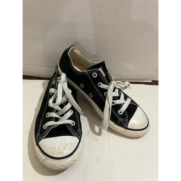 Converse All Star Chuck Taylor 3J235 Youth Size 2 Black Canvas sneakers  Shoes - Picture 1 of 8